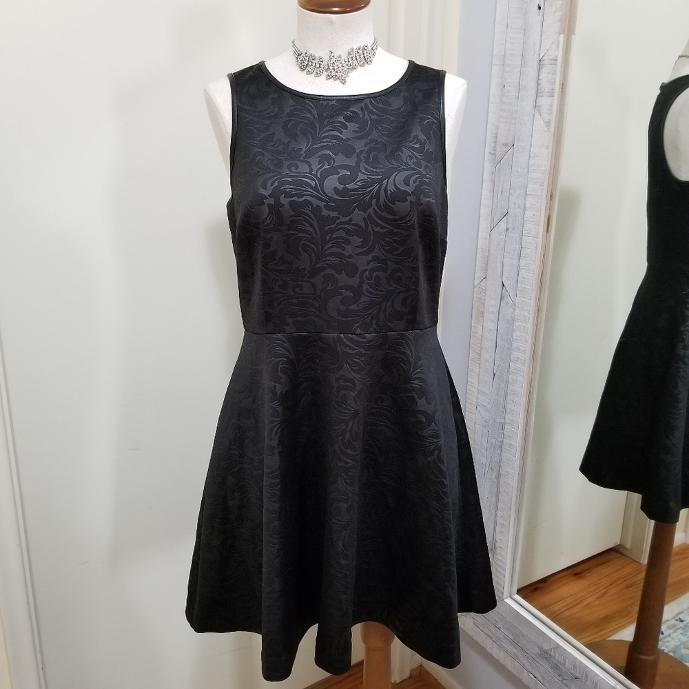 Kensie Fit and Flare Dress Tapestry Print Black M